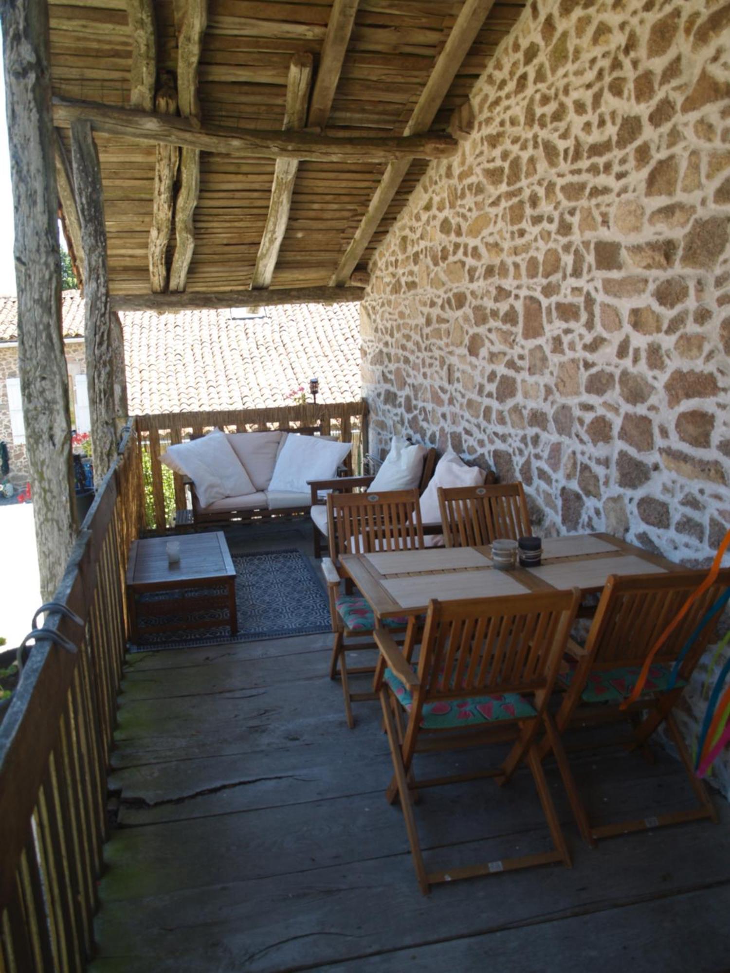 Tranquille Vienne Gites A Chirac Dept Charente Екстер'єр фото